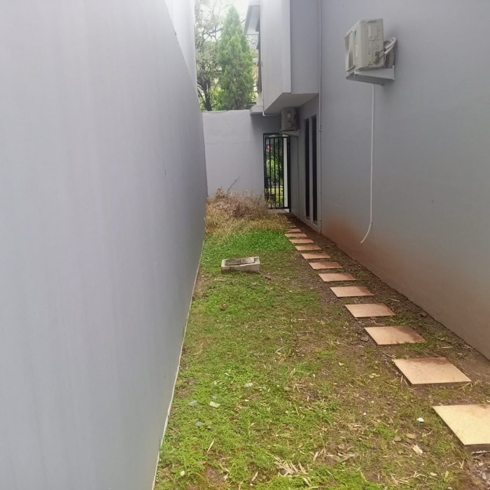 Rumah disewakan di Vassa Residence Lippo Cikarang